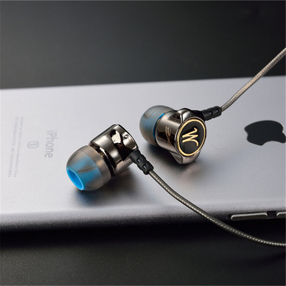 Bass Boost In-Ear Headphones with Mic