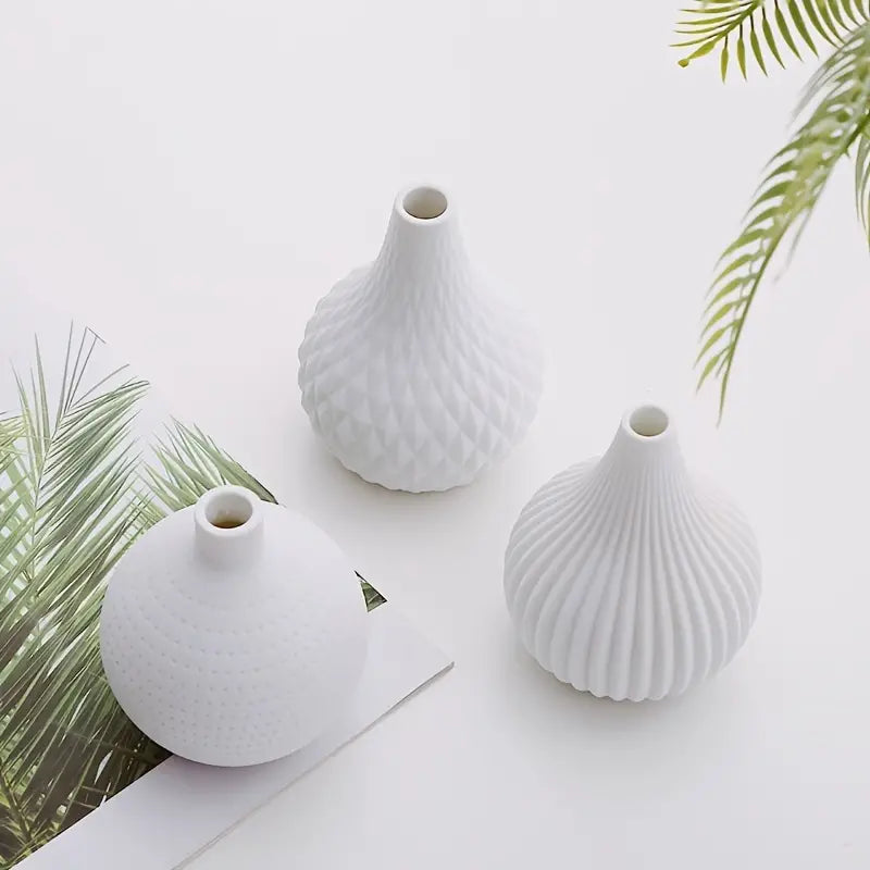 Modern White Ceramic Flower Vase