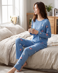 Women's Long-Sleeved Pajama Set in Cute Design