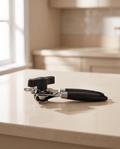 Stainless Steel Can Opener with Single Handle Design